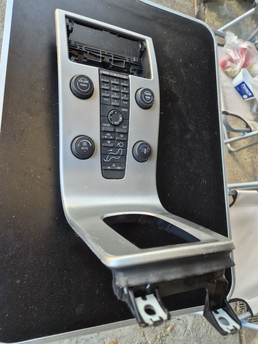 Painel central de volvo c30