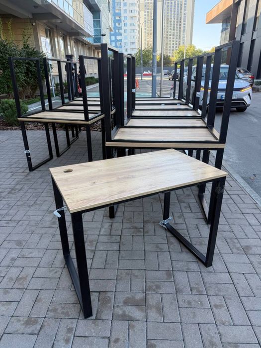 Ліквідаці офісу з меблями