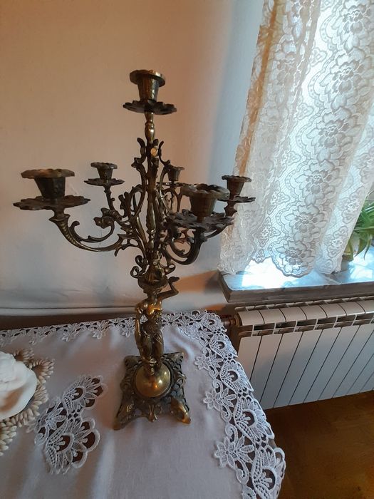 Świecznik mosiężny