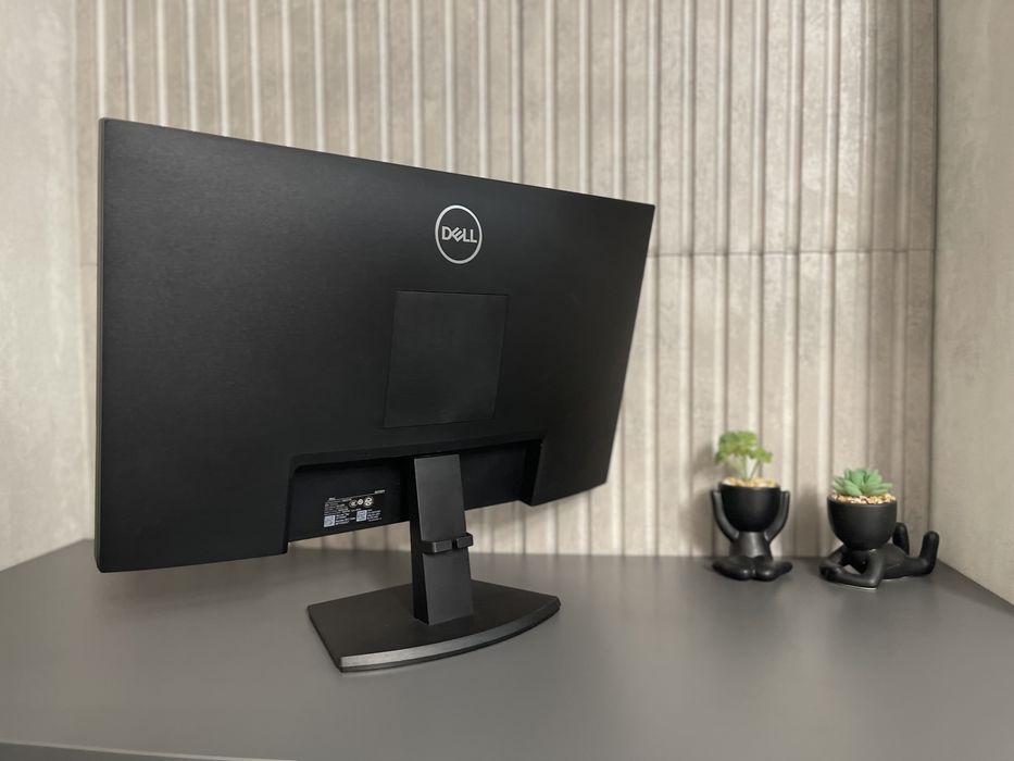 Відмінний монітор 24 дюйми DELL SE 2422H HDMI full hd