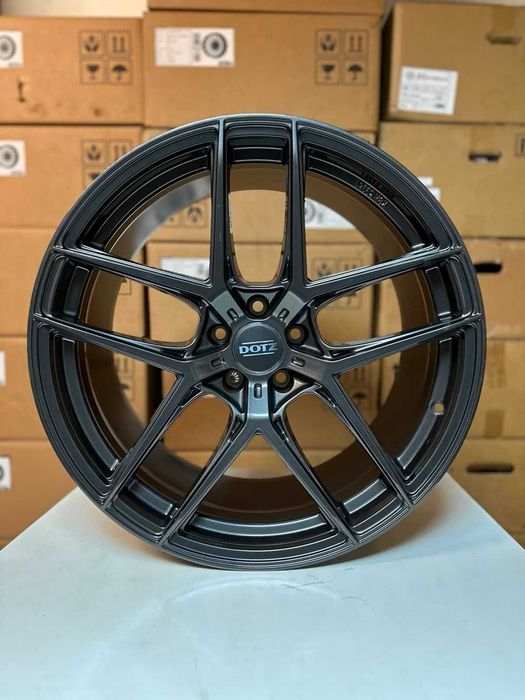 [1037] 20 Cali 5x112 NOWE Felgi aluminiowe ET35 Audi A4 A5 A6 A8 Q 3 5