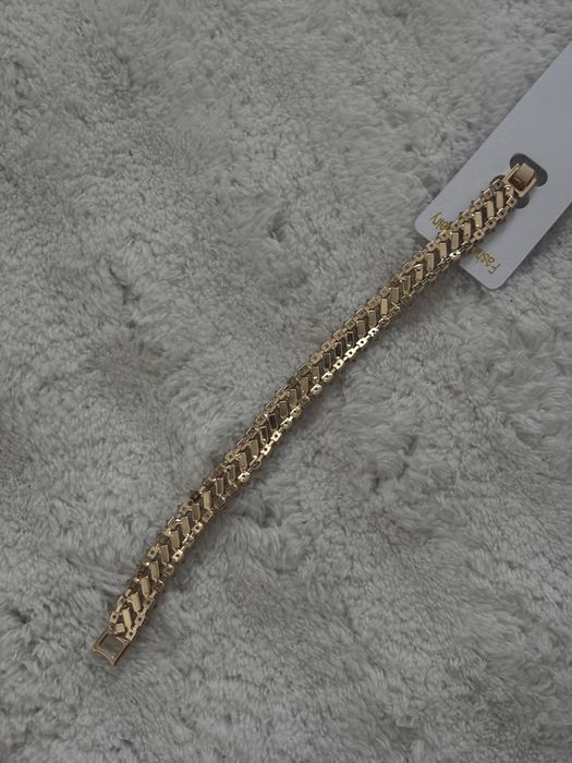 sztuczna biżuteria nowa bransoletka z cyrkoniami błyszcząca na bal