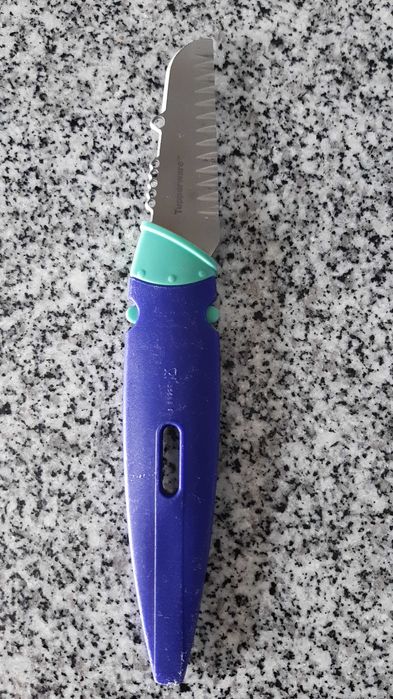 Faca para Decorações em Legumes e Frutas Tupperware