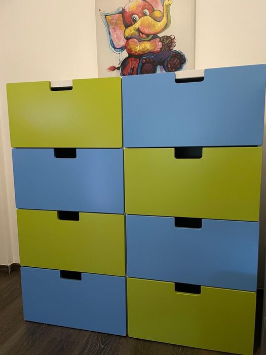 Armário IKEA de arrumacão infantil por módulos