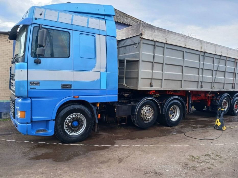 Продам Daf XF95 ,6x2  2001 року
