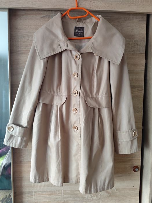 Wiosenny płaszczyk, trencz feema 42