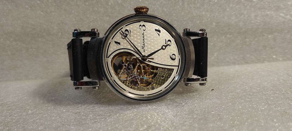 Часы маръяж " Молния " Урал