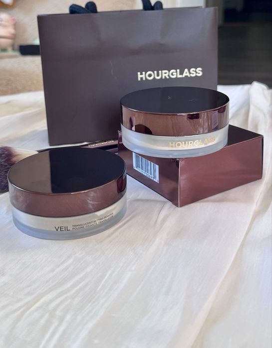 Пудра  Hourglass Veil Translucent Setting Powder