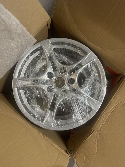 Felgi Porsche Cayman / Boxster 987.2 18" — OEM, komplet 4 szt., po renowacji