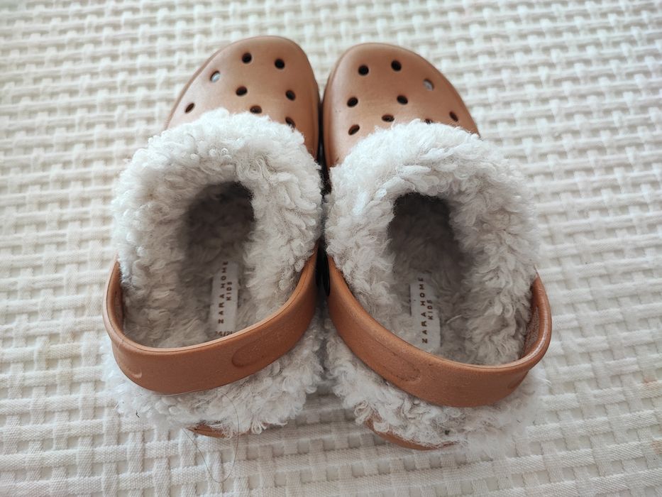 Sandálias Zara homem + pantufas criança