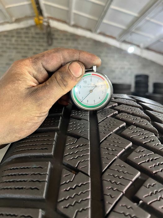 GS983 Зимові шини 235/55r18 Continental Winter Contact TS850P комп.r18