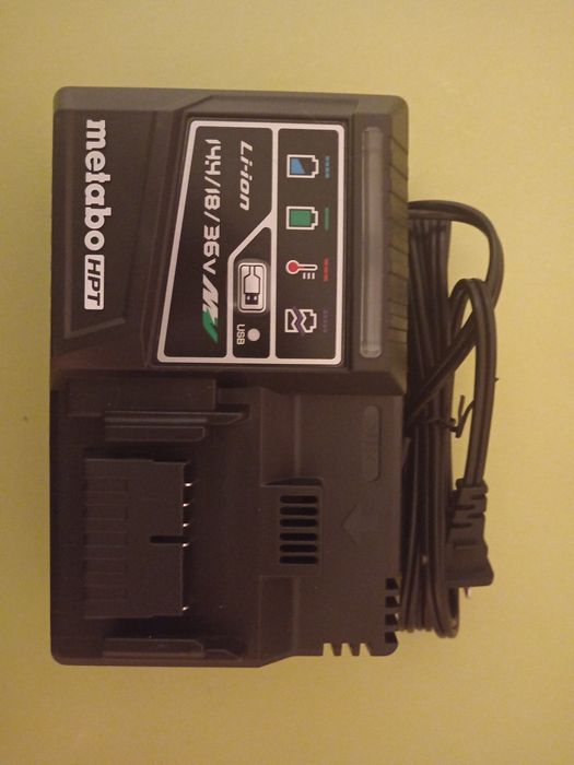 Зарядка  для аккумуляторов metabo hpt, hikoki hitachi 8a, 220v