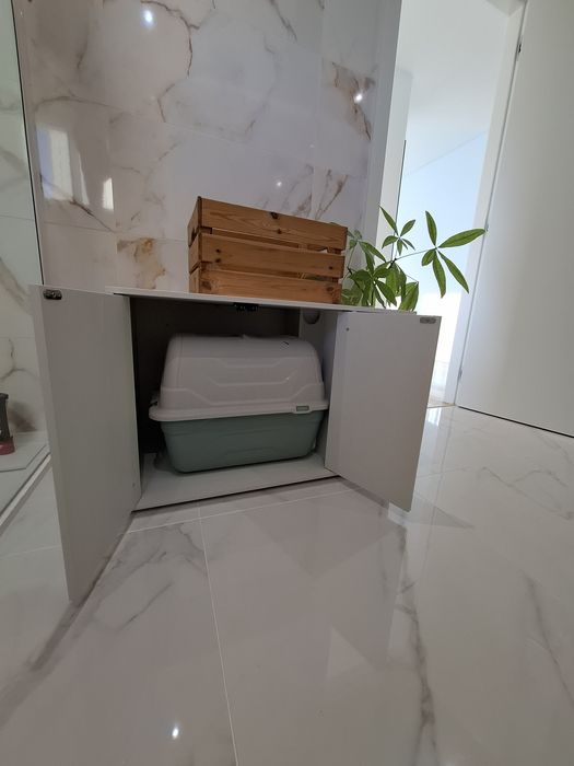 Armário com portas  para caixa de areia para gatos