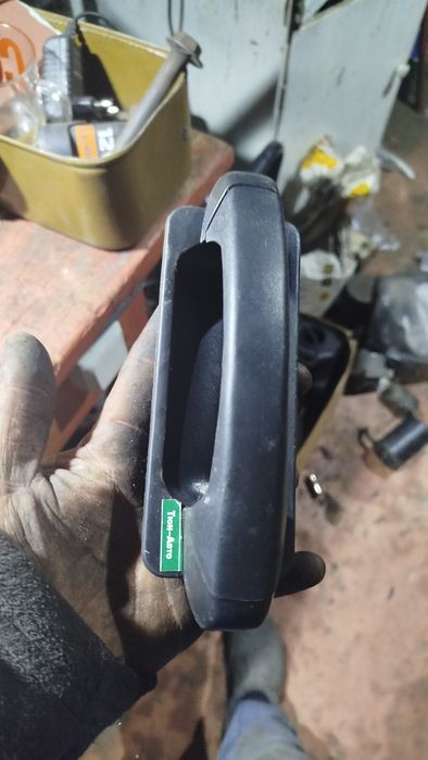 Продам ручкі ваз 2107 05