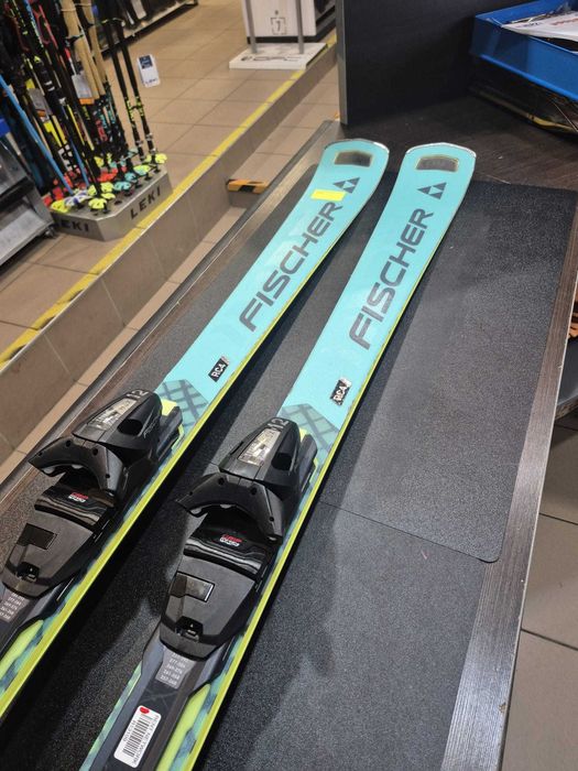 Narty Fischer RC4 SC 160cm N-288