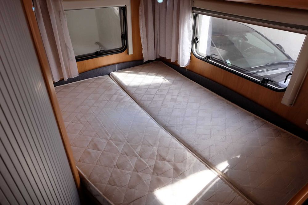 Autocaravana perfilada Hobby T600 FC Siesta com apenas 107 mil KM