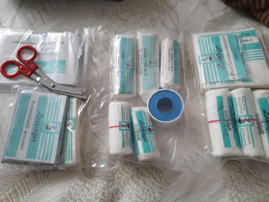 Apteczka samochodowa