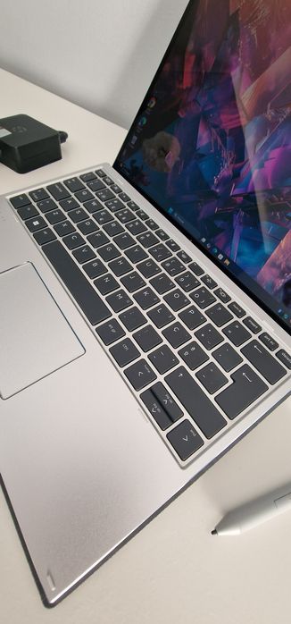 Elitex2 i5-1145G7-8 GB 256GB SSD-Touchscreen 13 FullHD+ Stylus/Keyboard/Office64284596441731122