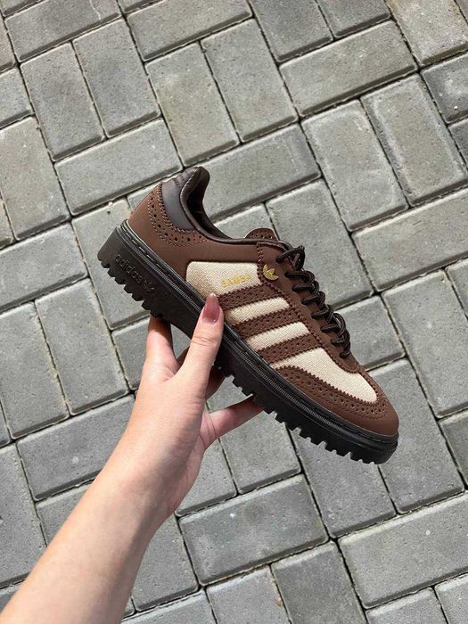 Кросівки Adidas Samba коричневі на тракторній підошві, жіночі (36-40)