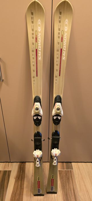 Narty Salomon Streetracer 150