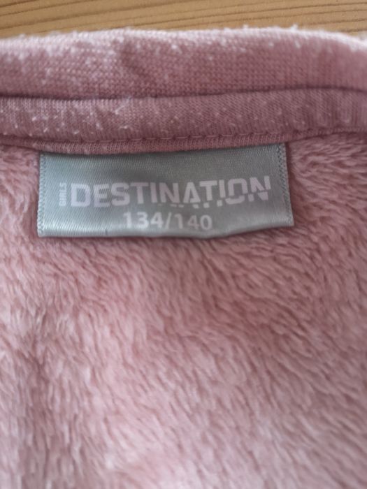 Ciepła bluzka z serduszka 134/140