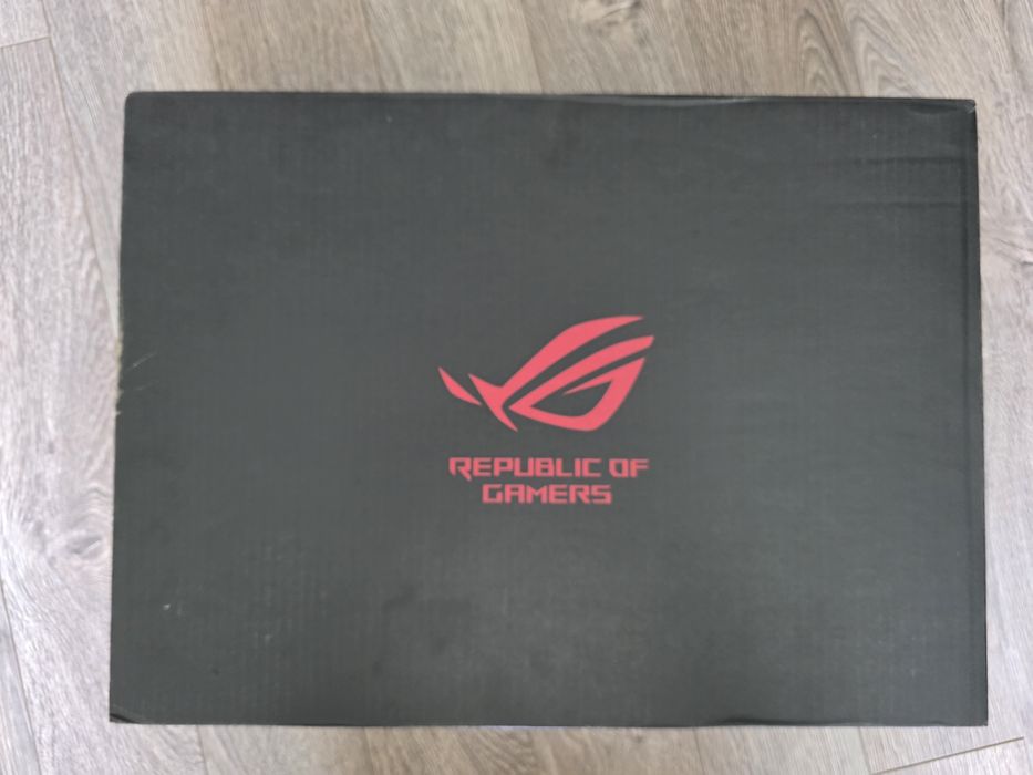 Портативний монітора ROG Strix XG16AHP-W