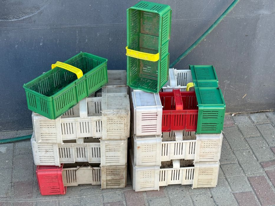 Łubianki plastikowe i drewniane duże ilości