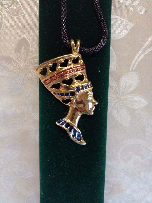 Кулон, подвес Нифертити