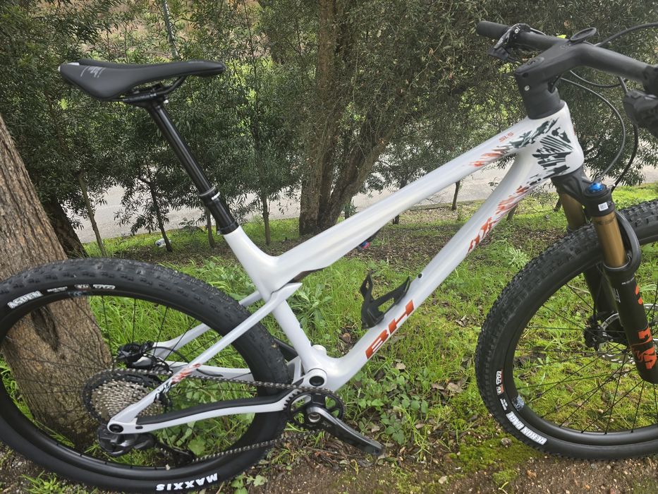 Bh sls 8 0 de exposicao L  barataaa