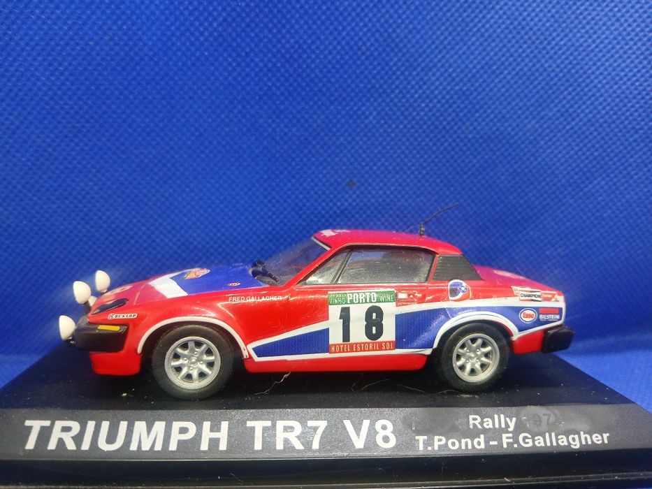 Miniatura 1;43 Triumph TR7 V8 Tony Pond Rally de Portugal  1980