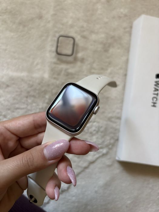 Apple watch SE  3 40 mm aluminum case