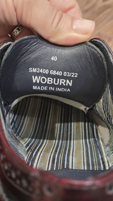 Класичні броги Crockett & Jones,  Bacco Bucci, Мюлі Converse