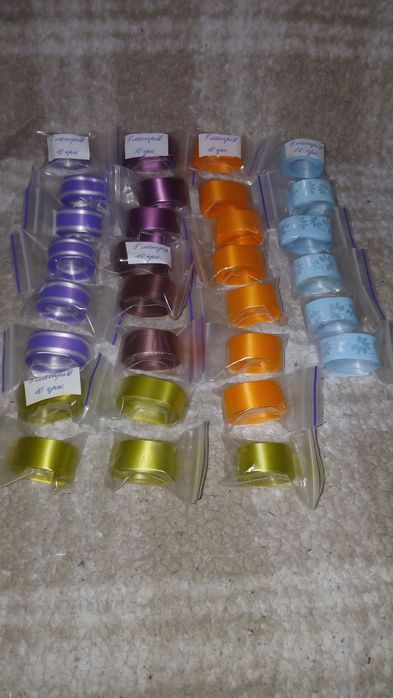 Наповнювач для подарунків .Рафія . Стрічка.