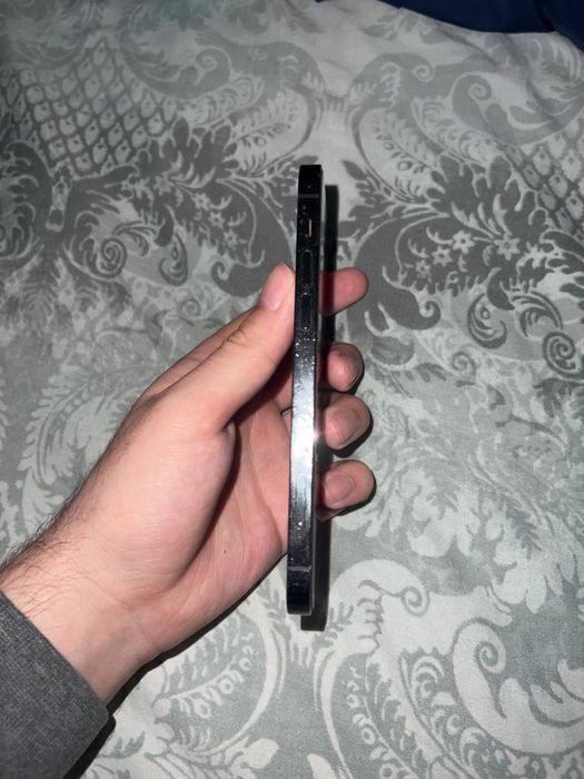 iPhone 12 про 256 гб