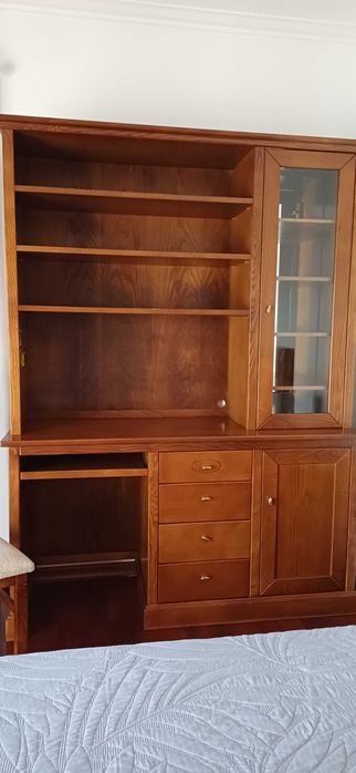 Móvel de quarto/ escritório