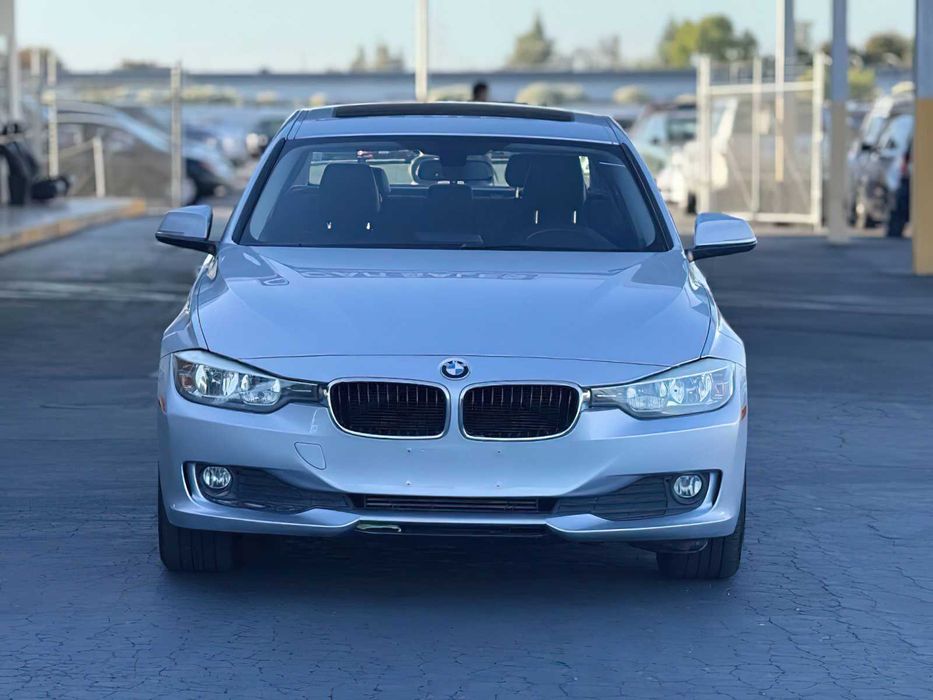 BMW 320I      2015