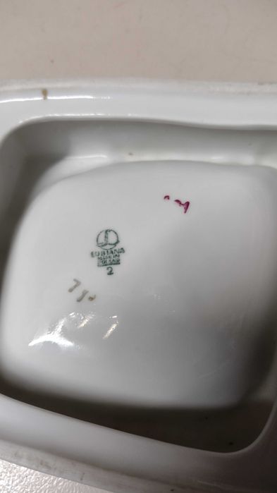 Popielniczka PRL porcelana Lubiana wzór kaszubski