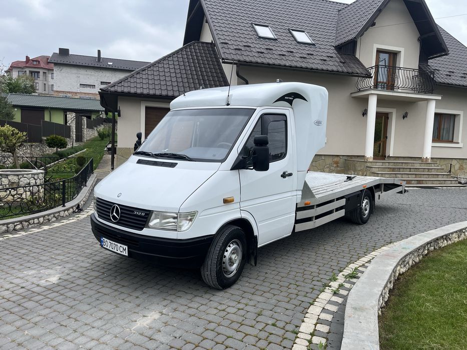 Mercedes -Benz sprinter 312  1997 евакуатор