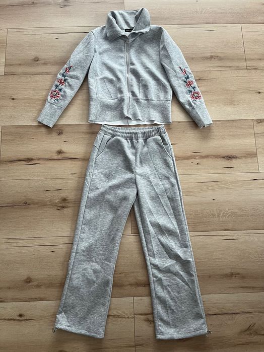 Dres oversize z haftem