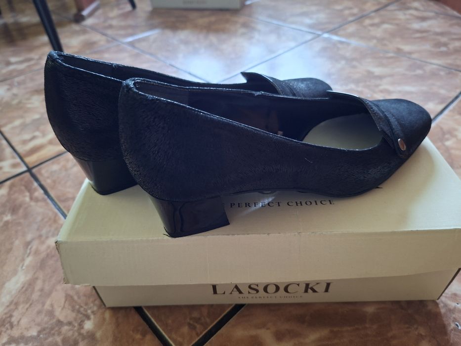 Półbuty damskie Lasocki