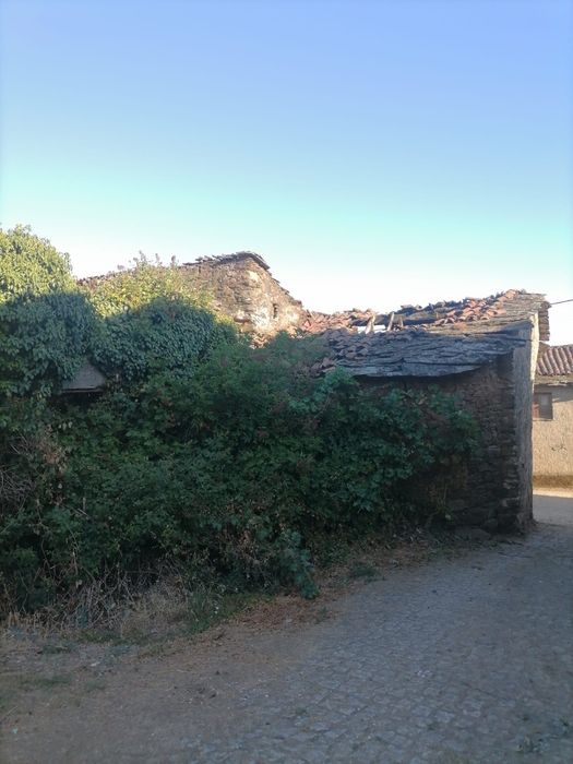 Casa para reconstrução ideal para turismo rural