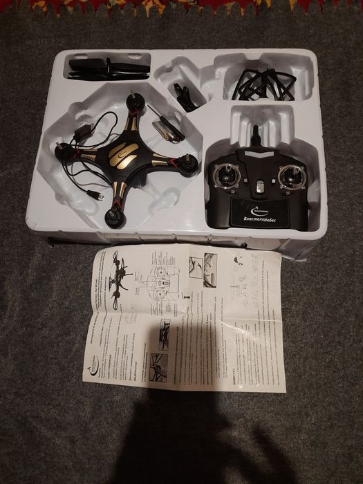 4х канальный управляемый квадрокоптер на запчасти