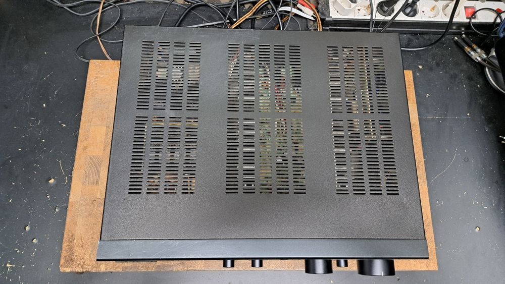 Wzmacniacz Marantz PM-82