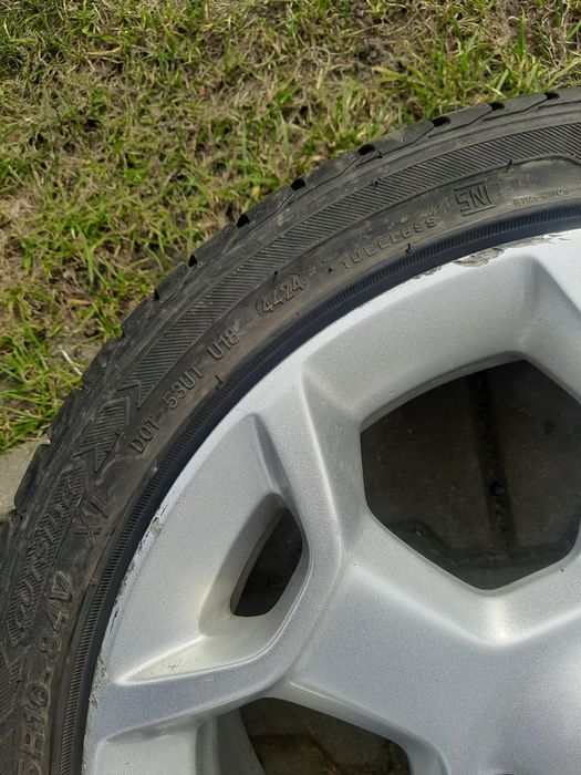 Opony letnie 4 sztuki Outside