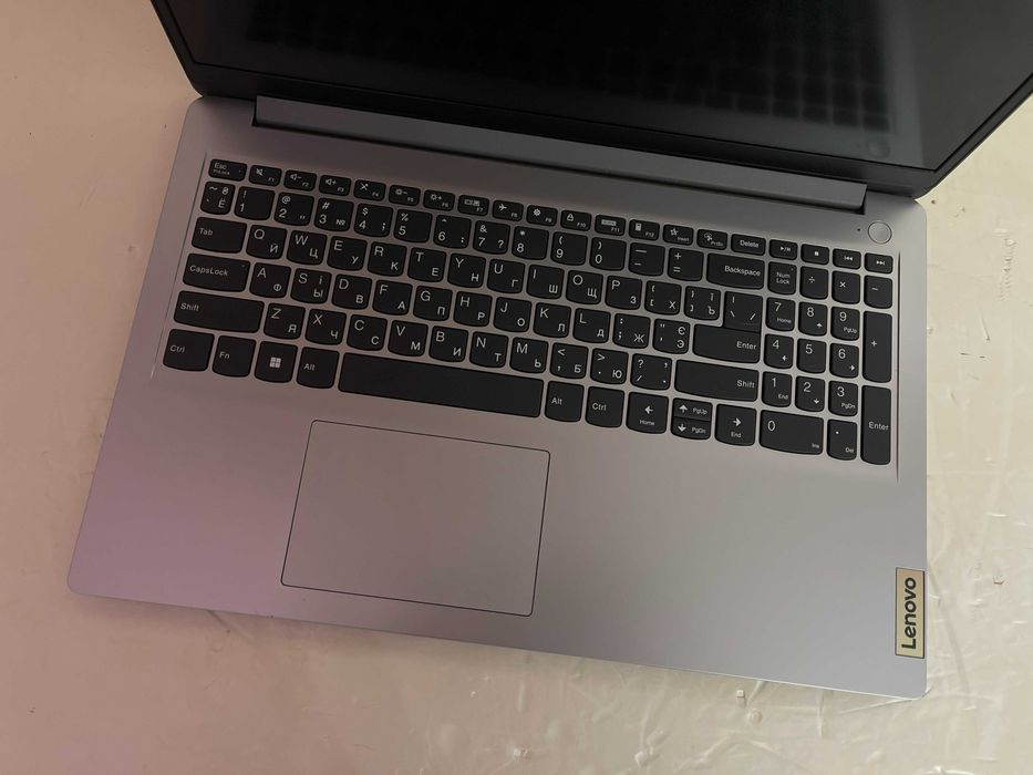 Мощный СВЕЖАК!! Lenovo  IdeaPad 15 /RYZEN 5" 5500U на 12" ЯДЕР/ 16 RAM/ + КАК НОВЫЙ!