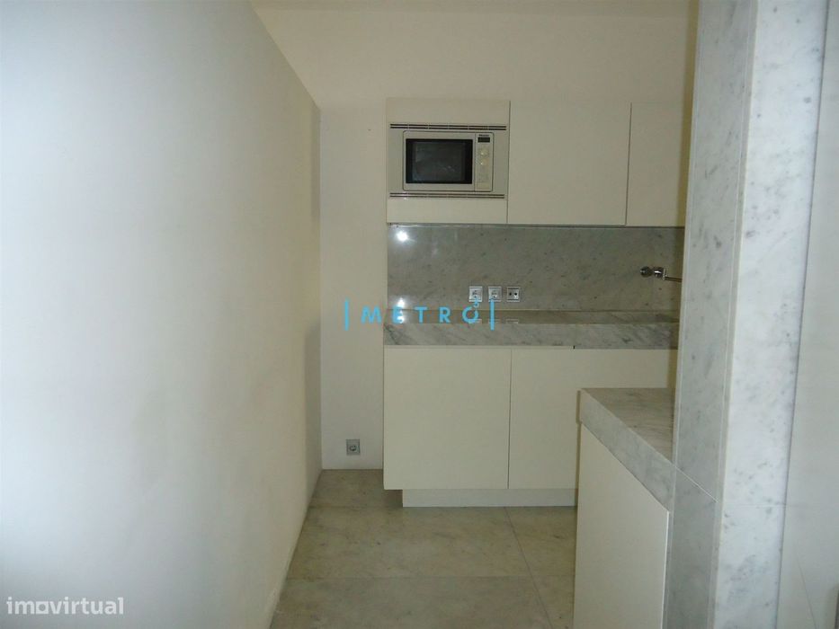 Moradia T2 Arrendamento em Aldoar, Foz do Douro e Nevogilde,Porto