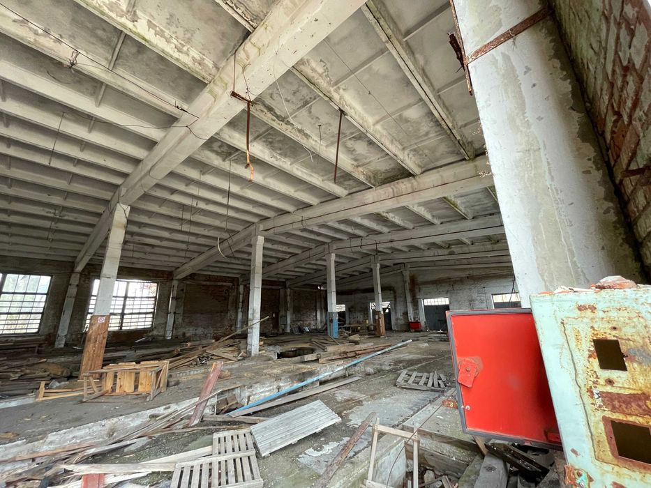 Продам  виробнич   складськи приміщ (можливо  окрем. част)  м.Чернігів