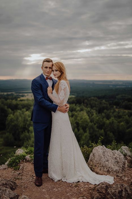 Suknia ślubna r. 36