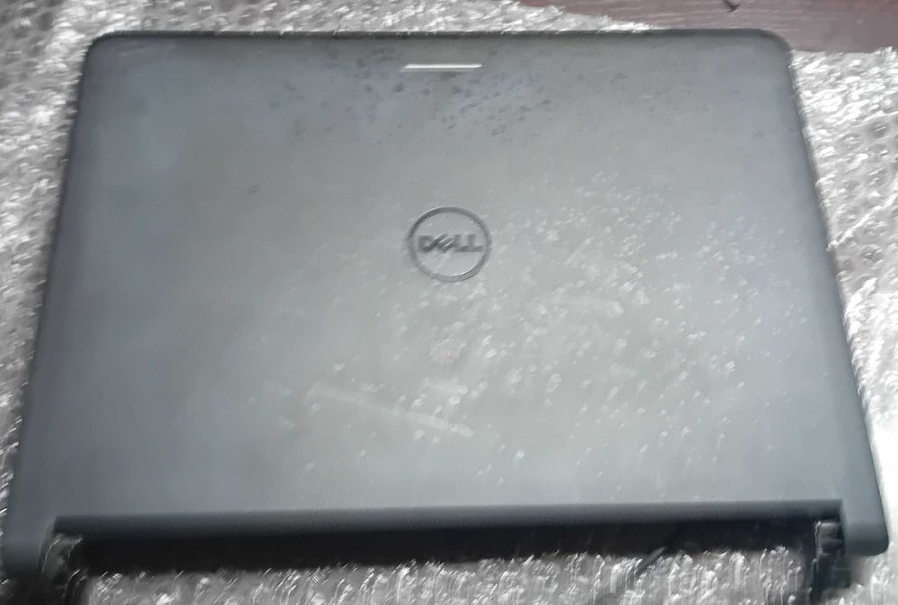 klapa matrycy, taśma, zawiasy,ramka Dell 13 3340