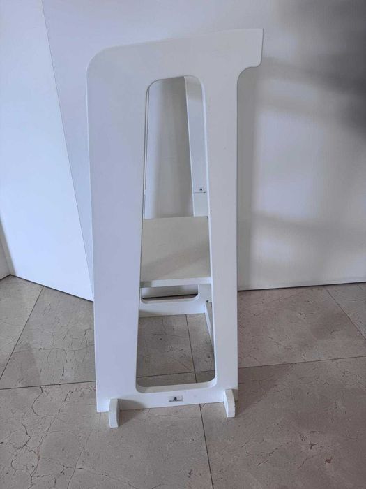 Alondra Torre de Aprendizagem Montessori Scala